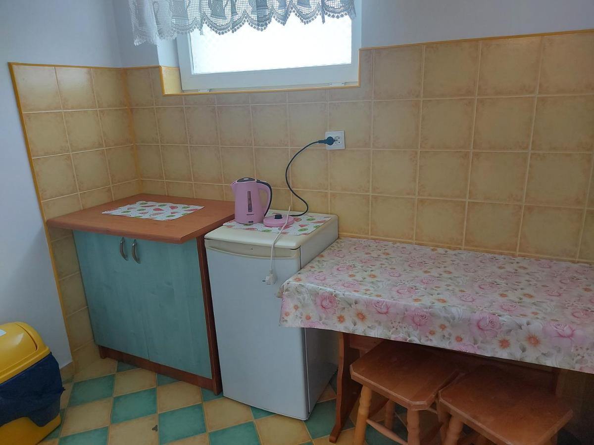 Pokoje Goscinne Tomasz Międzywodzie 外观 照片